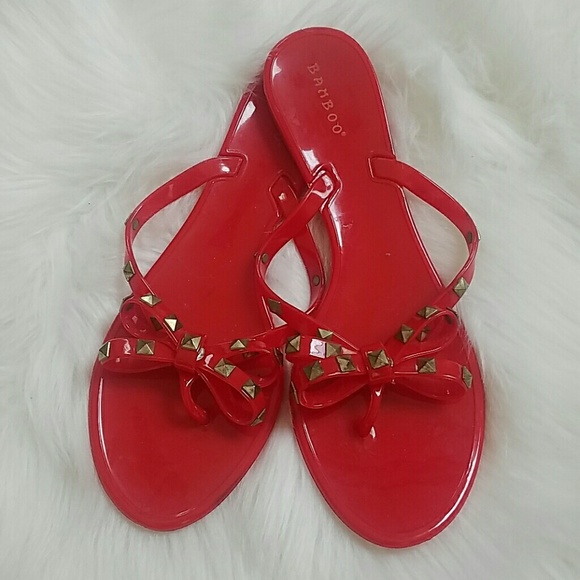 red thong sandals
